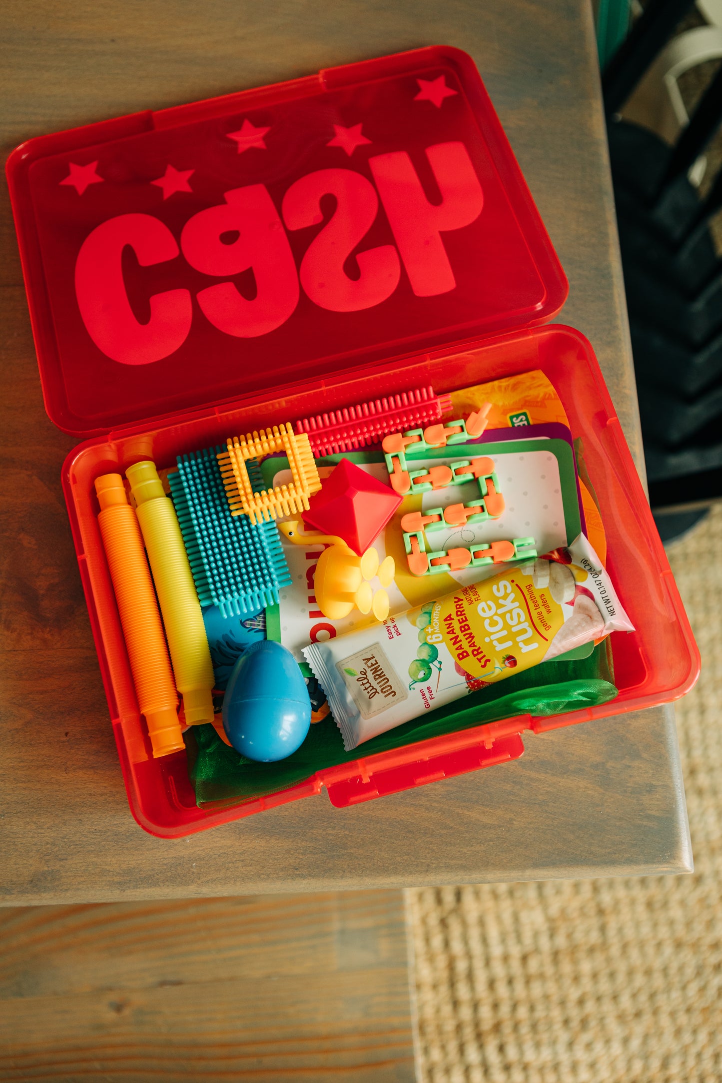 Young Toddler - Travel Busy Box